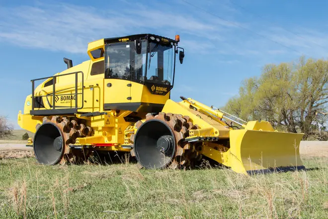 Bomag BC 473 EB 4