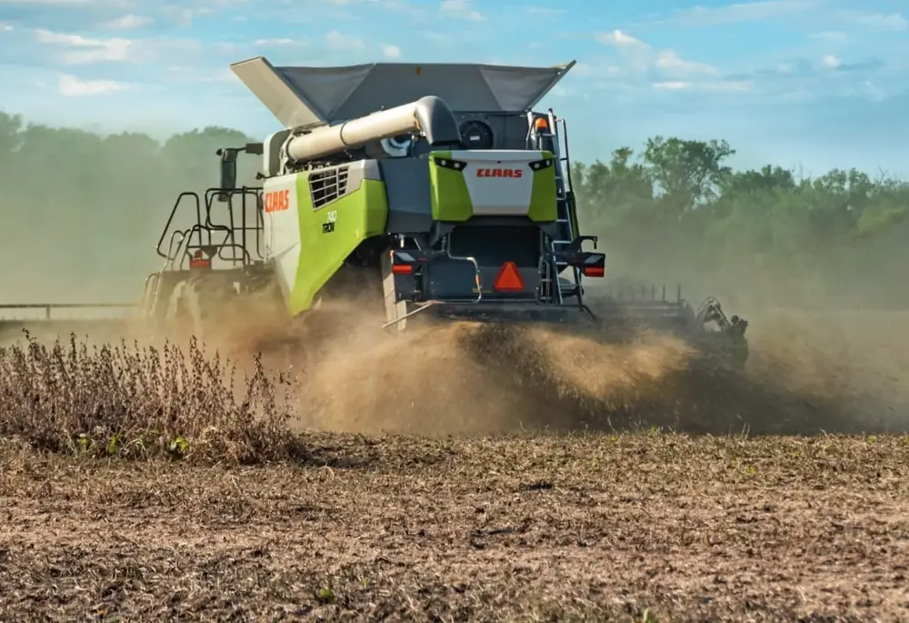 Claas Trion 740