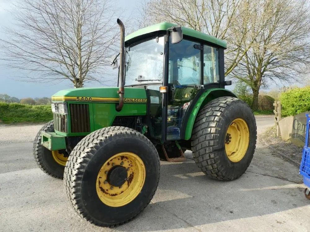 John Deere 5400 N