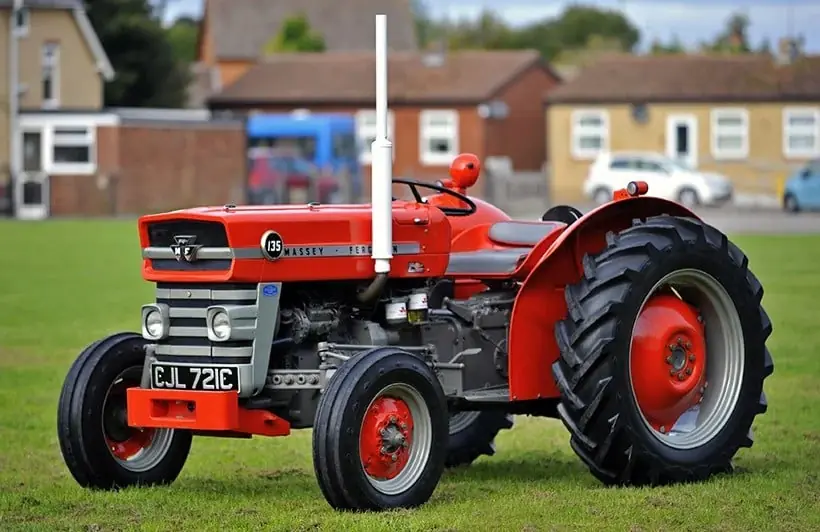 Massey Ferguson 135