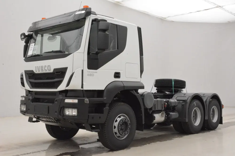 Iveco TRAKKER 420