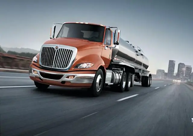 International PROSTAR 122 Day Cab Cummins ISX15 4x2