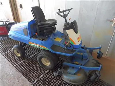 Iseki SF 200