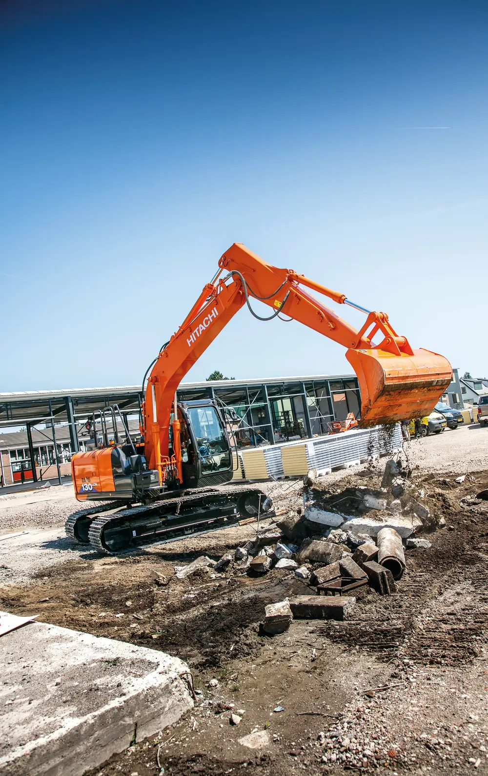 Hitachi ZX130-6 thumbnail 5