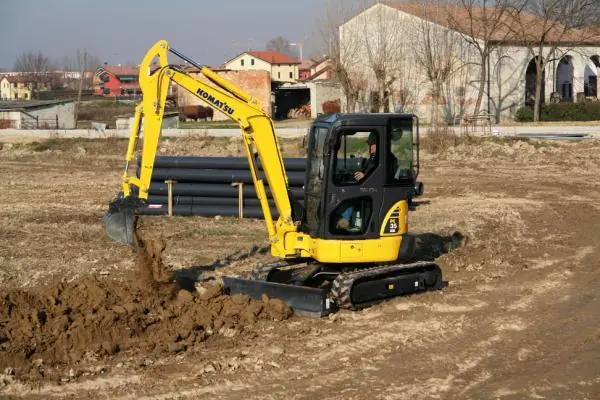 Komatsu PC35MR-3 thumbnail 2