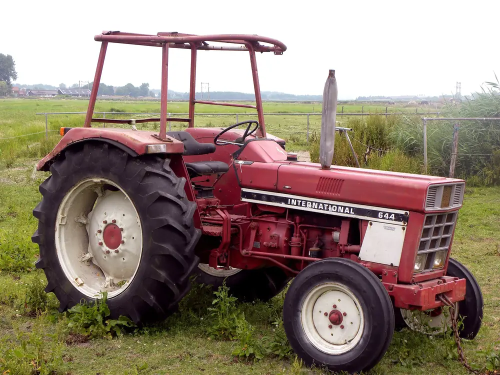 International Harvester 644