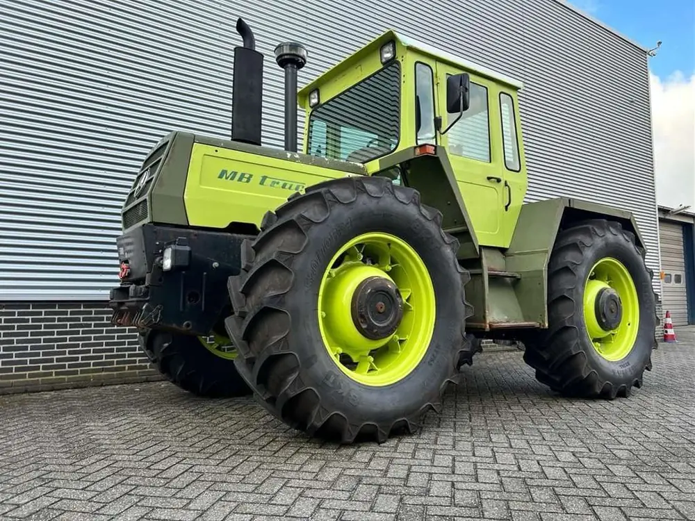 Mercedes-Benz Trac 1500
