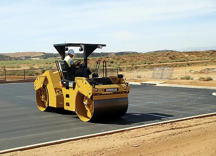Caterpillar CB54 thumbnail 2