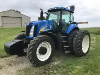 New Holland T 8030 (600)