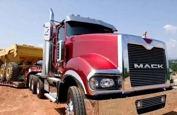 Mack TITAN 64" High-rise Sleeper Cab ISX 550 8x6 thumbnail 13