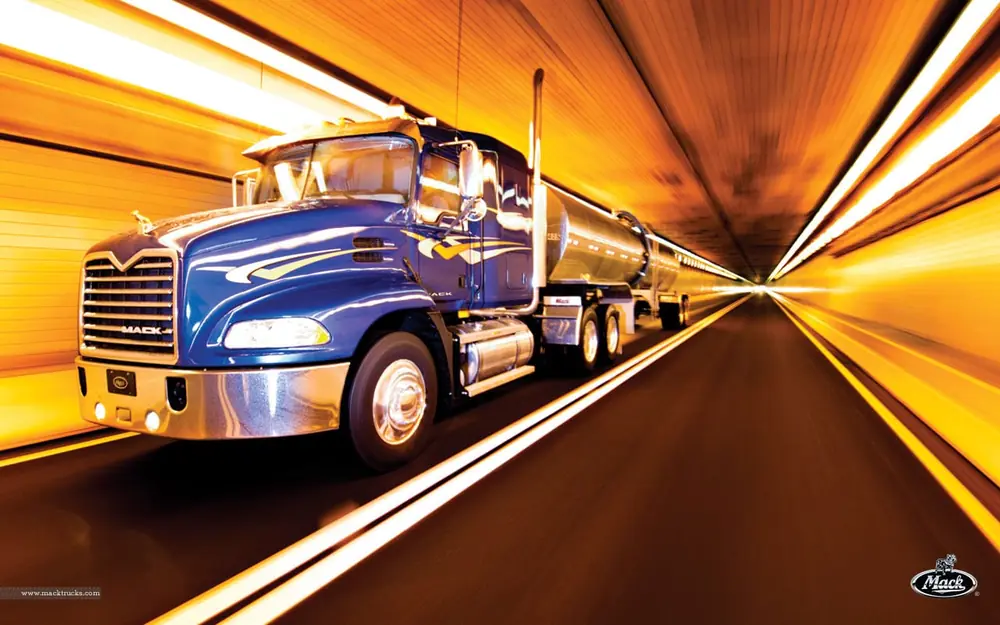 Mack PINNACLE CA68 Conventional CXU602 MP8 4x2 thumbnail 14
