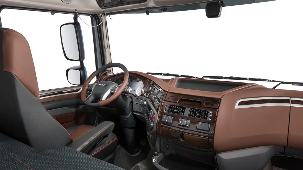 DAF XF 450 FTN SC thumbnail 2
