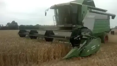 Fendt 6330