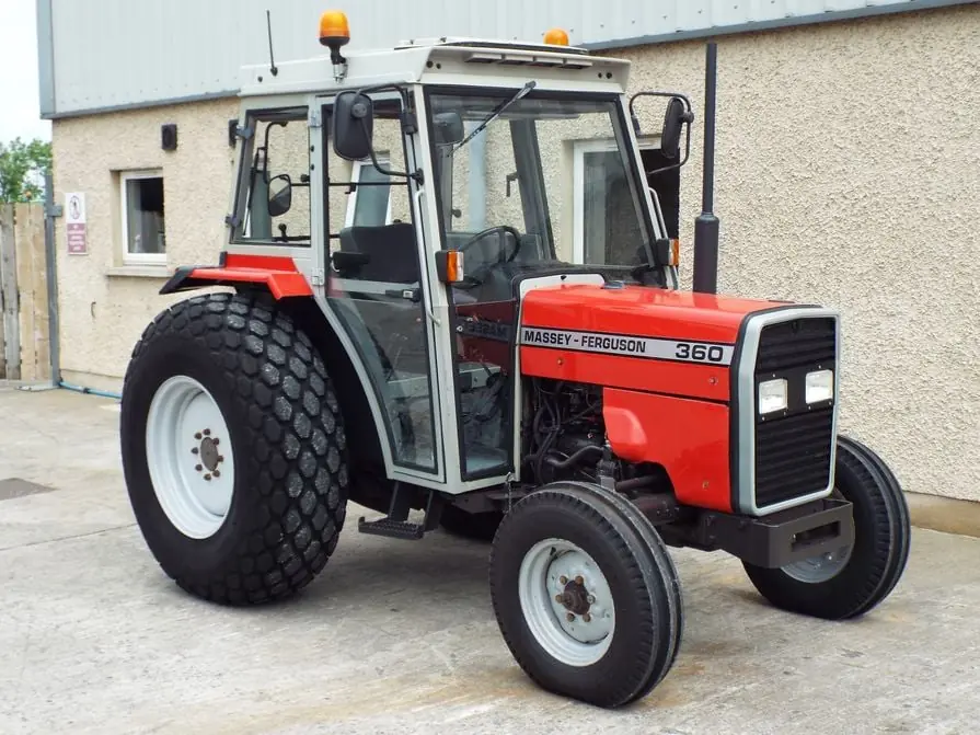 Massey Ferguson 360