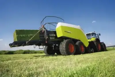 Claas Quadrant 3200 RC thumbnail 6