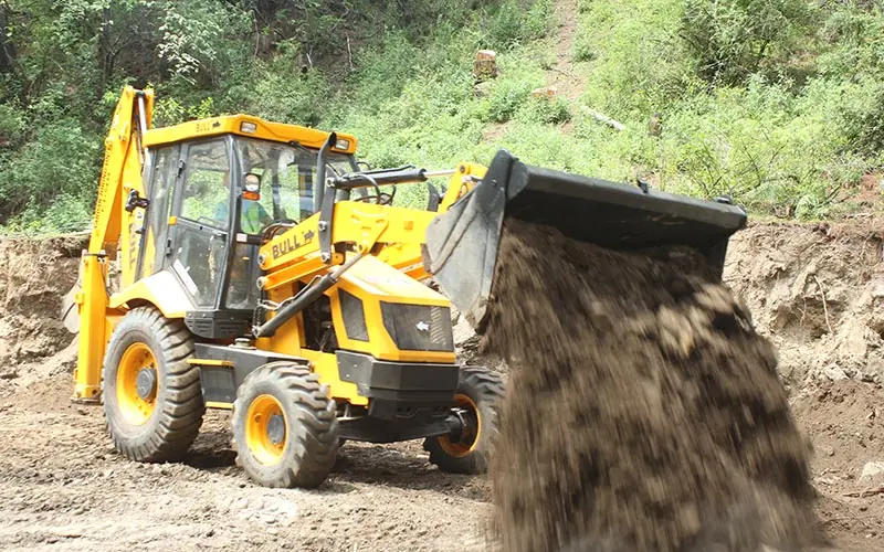 Bull HD100 4WD