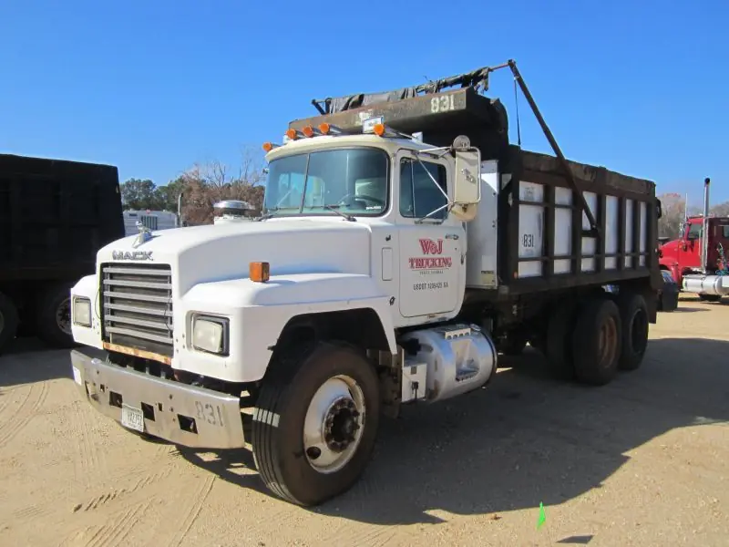 Mack RD694S CA49 EM5-250 6x4