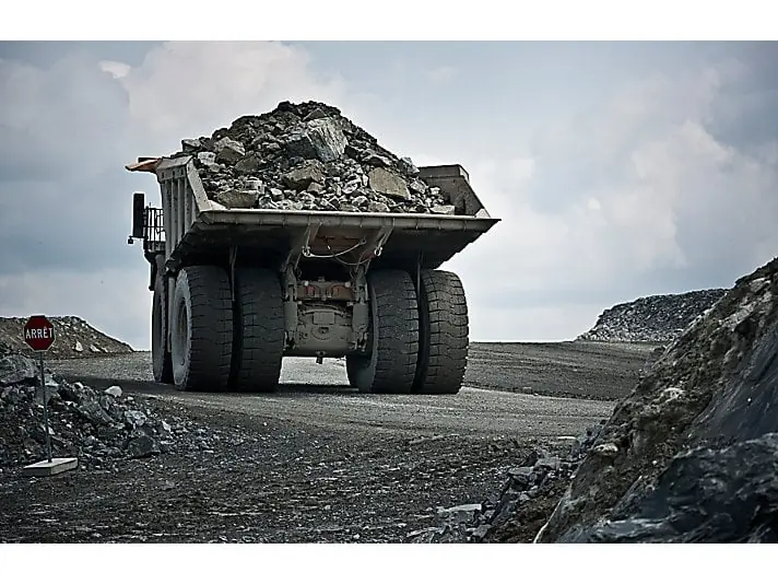 Caterpillar 793F thumbnail 6