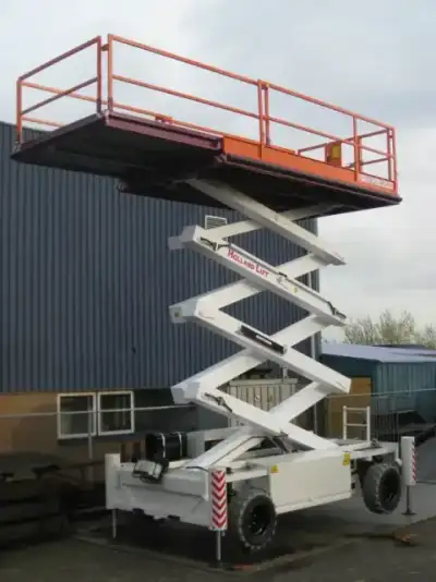 Holland-Lift HL-160 D24
