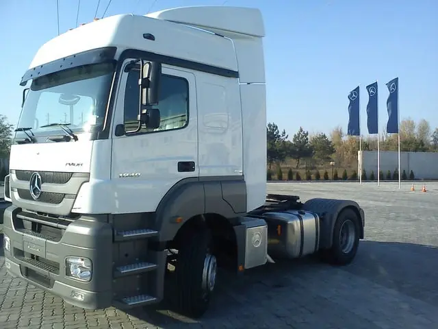 Mercedes-Benz Axor 1840 LS 4x2