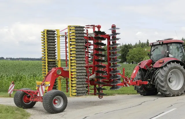 Pöttinger Terradisc 4001 T thumbnail 3