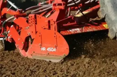 Kuhn HR 4504 DR