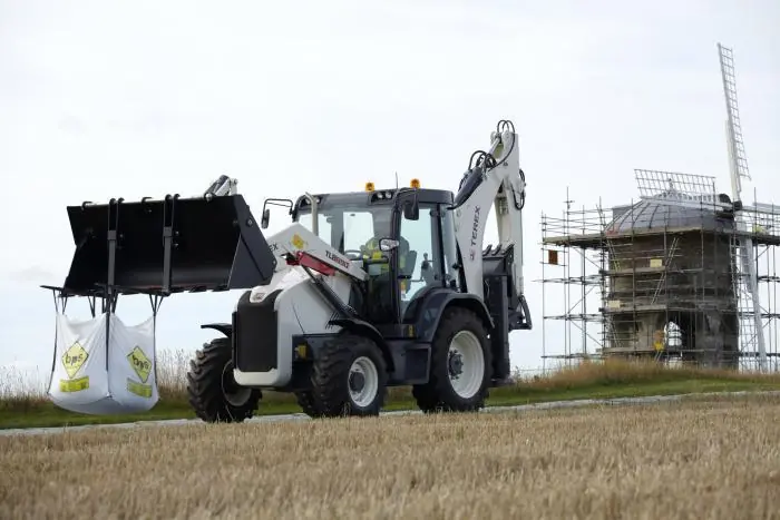 Terex TLB 890 thumbnail 2