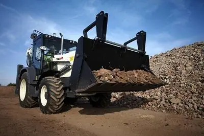 Terex TLB 890 thumbnail 7