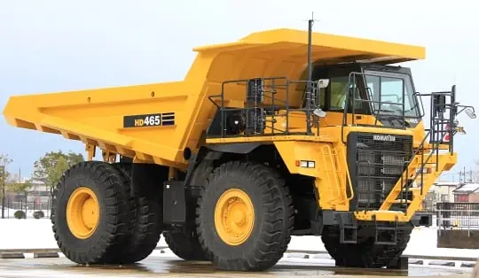 Komatsu HD465-7E0