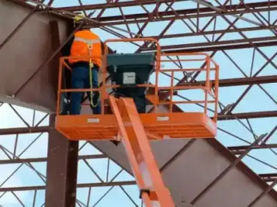 JLG 600S thumbnail 3