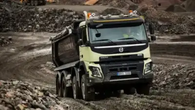 Volvo Trucks FMX11.330 4x2 Rigid X-High thumbnail 2