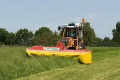 Pöttinger NovaAlpin 221 T thumbnail 3