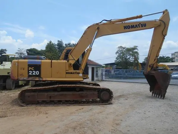 Komatsu PC220LC-2