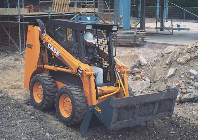 Case 40XT