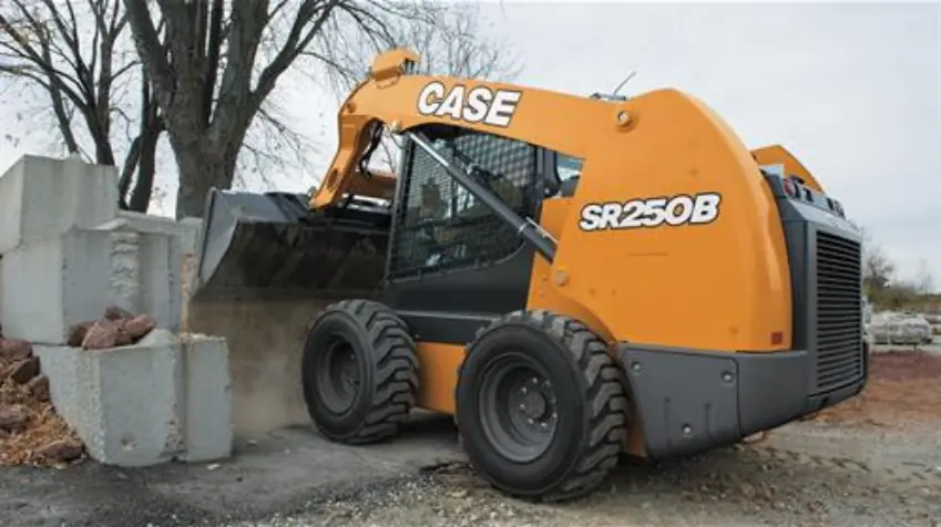 Case SR250B