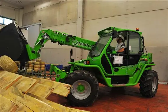 Merlo Panoramic P 38.12
