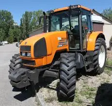 Renault Ares 610 RZ