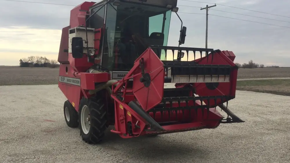 Massey Ferguson MF 8 XP