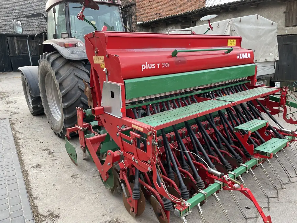 Unia Plus T 700/3 D-L