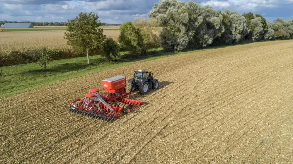 Kuhn Aurock 6000 RC 40 thumbnail 3