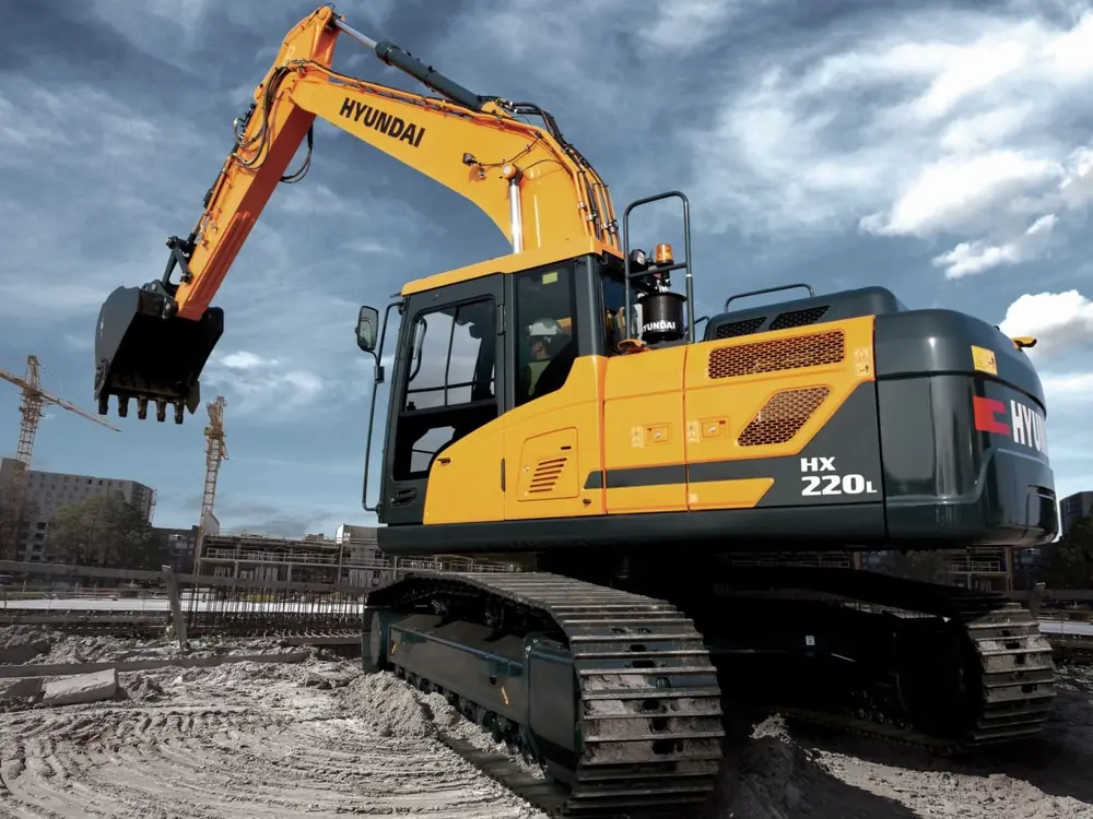 Hyundai HX220L
