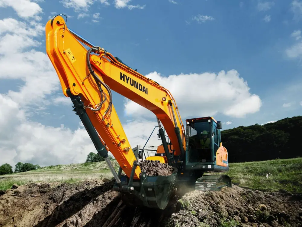 Hyundai HX220L thumbnail 3