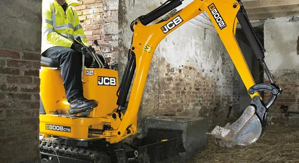 JCB 8008 CTS thumbnail 3