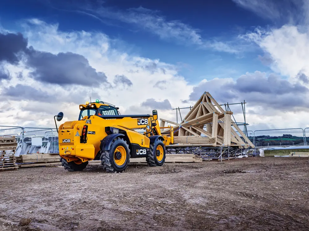 JCB 540-140 HI-VIZ