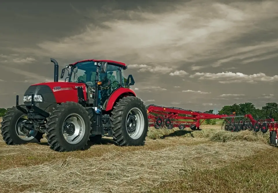 Case IH Farmall 130 A Pro