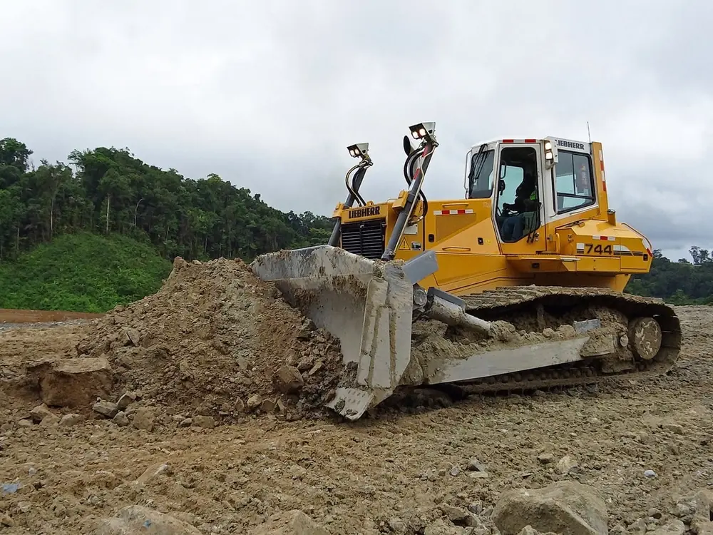 Liebherr PR 744 L Litronic