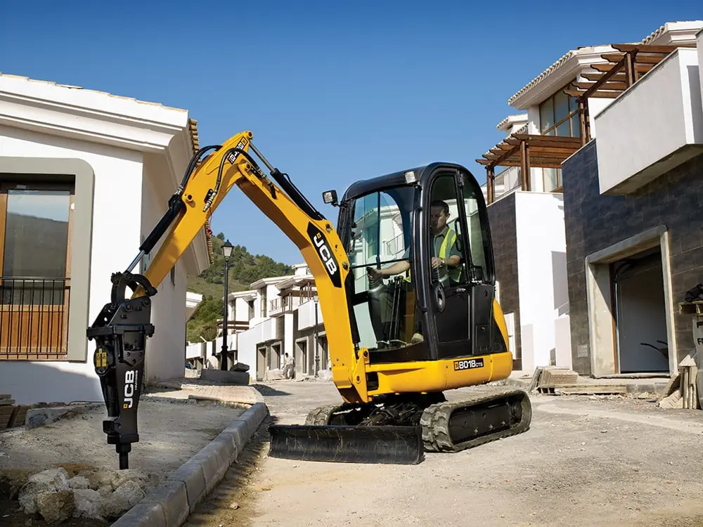 JCB 8018 CTS thumbnail 4