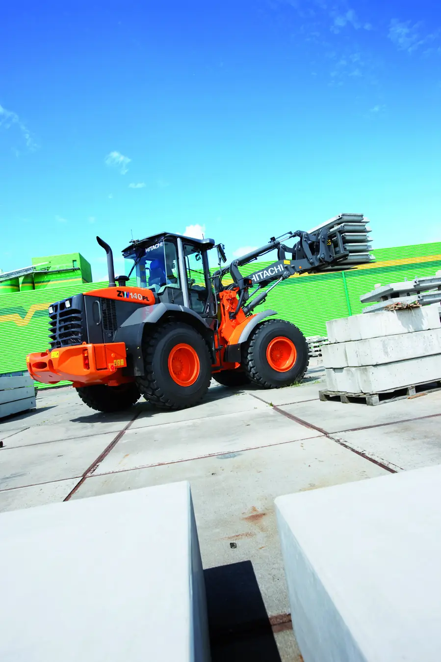 Hitachi ZW 140 PL