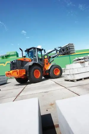 Hitachi ZW 140 PL thumbnail 2