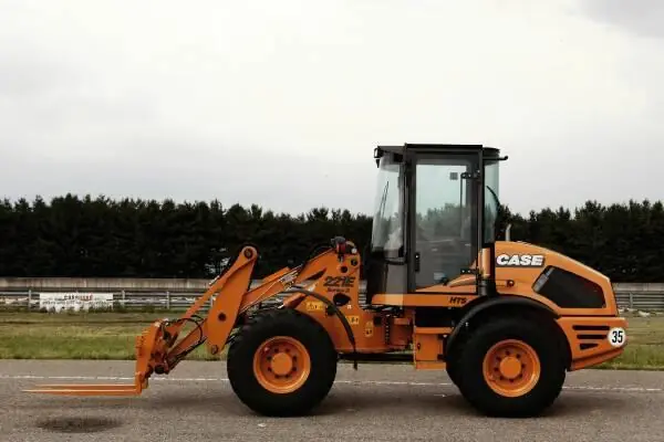 Case 221 E S-3 thumbnail 2